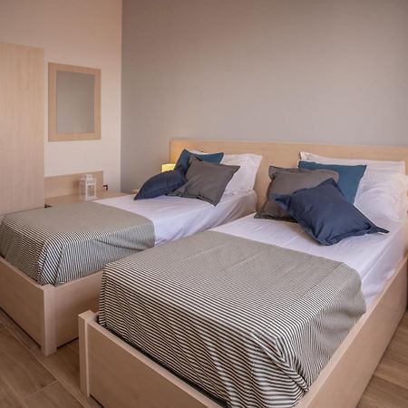 Seaview Rooms In The Center By Wonderful Italy 체팔루 외부 사진