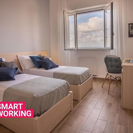 Seaview Rooms In The Center By Wonderful Italy 체팔루 외부 사진